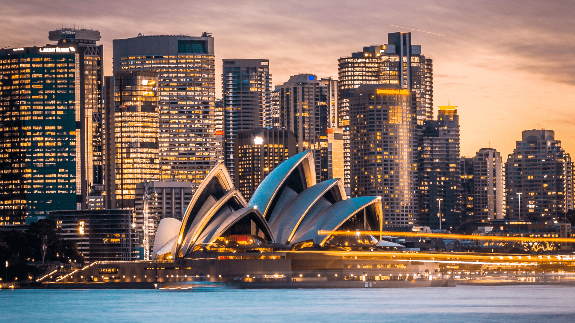 Image of the opera house in Australia